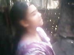 Sexy Bangla Bhabhi Scandal