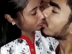 desi college lovers passionate kissing with standing sex