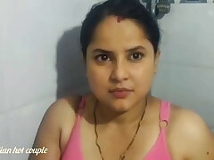 Indian Stepmom Having Sex With 18 Years Old Stepson