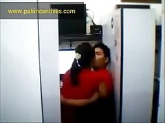 Desi Girl Kissing With Boyfriend In Her Home