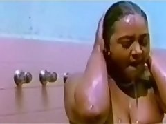 Shakeela seductive with a guy in Swimming pool